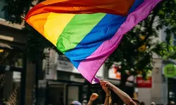 Yunanistan'da eşcinsel evlilik yasallaştı