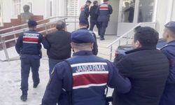 Mersin'de fuhuş operasyonunda yakalanan 4 şüpheli tutuklandı