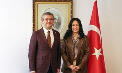 Özgür Özel, Türkiye'nin Madrid Büyükelçisi Ezberci ile görüştü