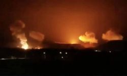 Yemen'deki Husiler: ABD ve İngiltere, Hudeyde kentine saldırı düzenledi