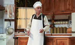 Şener Şen'in ‘Zengin Mutfağı’ oyunu son kez sahnelenecek
