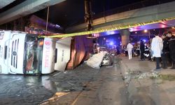 Bakırköy'de 4 kişinin ölümüne neden olan TIR'ın aynı köprüye 2019'da da çarpmış