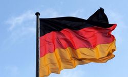 Almanya'da fabrika siparişleri zayıf iç taleple 3 aydır geriliyor