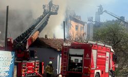 Ataşehir'de tamirhanede yangın