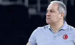 Galatasaray Kadın Basketbol Takımı Başantrenörü Ekrem Memnun oldu