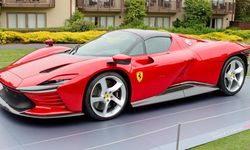 Japonya'da el konulan Ferrari açık artırmada rekor fiyata satıldı