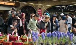 İran'da 'Çarşamba Suri' kutlamaları öncesi 12 kişi hayatını kaybetti