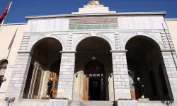 İstanbul Valiliği'nden camideki intihara ilişkin açıklama