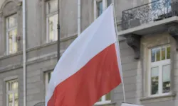 Polonya, 50'den fazla büyükelçiyi geri çağırma kararı aldı