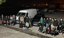 Tekirdağ’da durdurulan kamyonette 29 kaçak göçmen ile 2 organizatör yakalandı