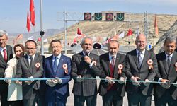 Bakan Uraloğlu: Ankara-İstanbul Süper Hızlı Tren Projesi başladı