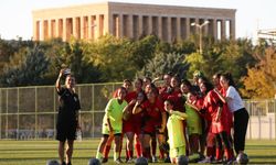 Erdem Göktürk: Kadın futbol programı doğru yolda