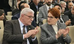 Akşener'den İYİ Parti Genel Başkanı seçilen Müsavat Dervişoğlu'na tebrik