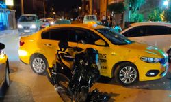 Edirne'de taksiyle motosiklet çarpıştı: 4 yaralı
