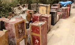 Depremlerde enkazdan çıkarılan ve teslim alınmayan çelik kasalar açıldı