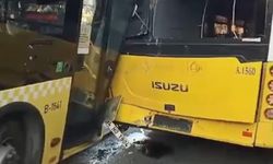 Gaziosmanpaşa'da gaz pedalı takılı kaldığı öne sürülen İETT otobüsü duraktaki otobüslere çarptı
