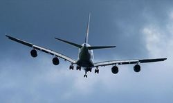 Orta Doğu ülkelerinin hava sahalarını kapatmasından dolayı yolcu uçakları Güney Kıbrıs'a indi