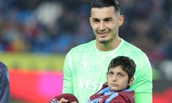 Trabzonspor'un forma tanıtımında yer alan lösemi hastası Hicran'ın cenazesi toprağa verildi