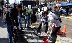 Van'da olaylar sona erdi: Sokaklar temizlenmeye başlandı