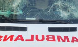 Adana’da Ambulansa kürekle saldırı