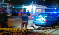 Ankara’da taksi durağında çalışan husumetlisini tabancayla bacağından vurdu