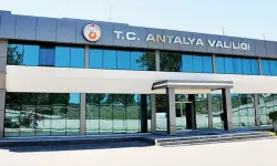 Antalya'da valilikte görevli müdürlerin 'mülakatlarda akraba kayırma' iddiasına inceleme