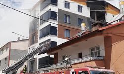 Bitlis'te apartman dairesinde gaz sızıntısı nedeniyle patlama:1 ölü