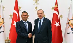 Cumhurbaşkanı Erdoğan, CHP Genel Başkanı Özel ile bayramlaştı