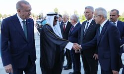 Cumhurbaşkanı Erdoğan, Kuveyt Emirini resmi törenle karşıladı