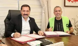 Hatay Valiliği ile Ahbap Derneği arasında imzalandı: Gençlik merkezi yapılacak