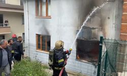 İzmit’te evde yangın çıktı:  7 yaşındaki çocuk öldü, hamile annesi ve 2 kardeşi dumandan etkilendi