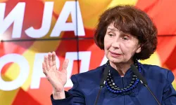 Kuzey Makedonya'nın ilk kadın Cumhurbaşkanı Siljanovska Davkova oldu