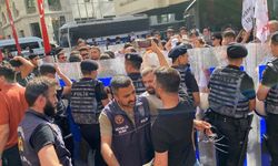 Milli Eğitim Bakanlığına yürüyen öğretmenlere polis müdahalesi