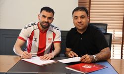 Sivasspor'da Murat Paluli'nin sözleşmesi uzatıldı