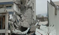 Depremde yıkılan yeni binadaki ihmal 3'ncü raporda ortaya çıktı