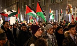 Almanya'da Filistin'i destekleyen öğrencilere sahip çıkan akademisyenler listelenmiş