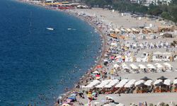 Antalya’da tatilin günlük maliyeti bin 500 liradan başlıyor