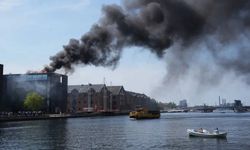 Danimarka'da bakanlık binasında yangın çıktı