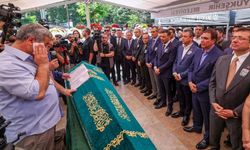 Özel ve İmamoğlu, CHP'li Toprak'ın babasının cenaze törenine katıldı
