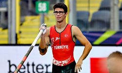 Ersu Şaşma, sırıkla atlamada madalya kazanan ilk Türk sporcu oldu