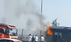 Esenyurt'ta metrobüs yangını