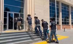 İzmir'de uyuşturucu operasyonunda 8 tutuklama