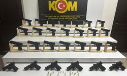Mersin'de seri numarası silinmiş 27 ruhsatsız Glock, ele geçirildi