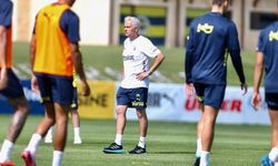 Mourinho'dan Fenerbahçe paylaşımı: Çocuklar sıkı çalışıyor