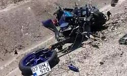 Burdur'da otomobil ile motosiklet çarpıştı: 2 ölü, 2 yaralı