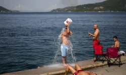 Sıcak hava dalgası Türkiye'yi kasıp kavuruyor