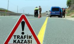 Karabük'te kamyonun yol kenarındaki hafif ticari araca çarpması sonucu 6 kişi yaralandı