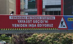 Yenibosna Metrobüs İstasyonu Yaya Üst Geçidinde yenileme çalışması başladı