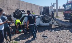 Diyarbakır’da otomobil 3 metre yüksekten düştü: 1’i ağır, 5 yaralı