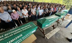 Adana'da baraj gölüne düşen otomobilde ölen aynı aileden 4 kişinin cenazeleri defnedildi